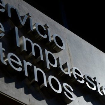 Critican informe del SII sobre presentación de querellas por financiamiento político