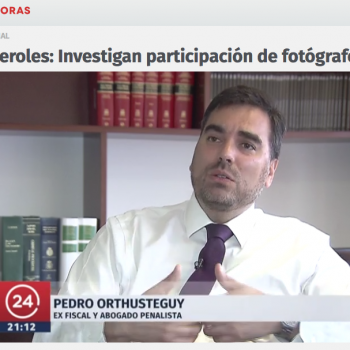 Caso overoles: Investigan participación de fotógrafos