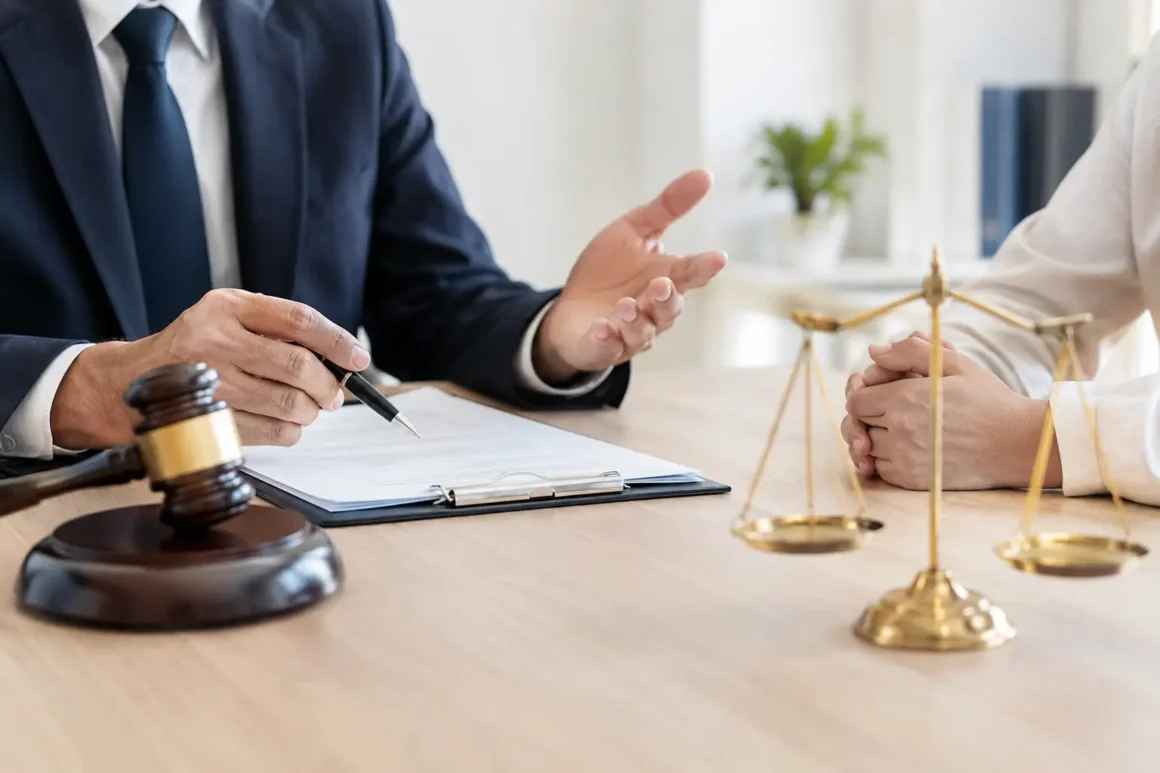 Querella versus denuncia: diferencias clave Querella versus denuncia: diferencias clave